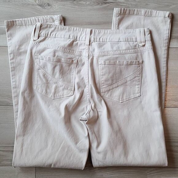 NYDJ Pants - NYDJ Not Your Daughters Jeans Straight Leg Chino Pants sz 6